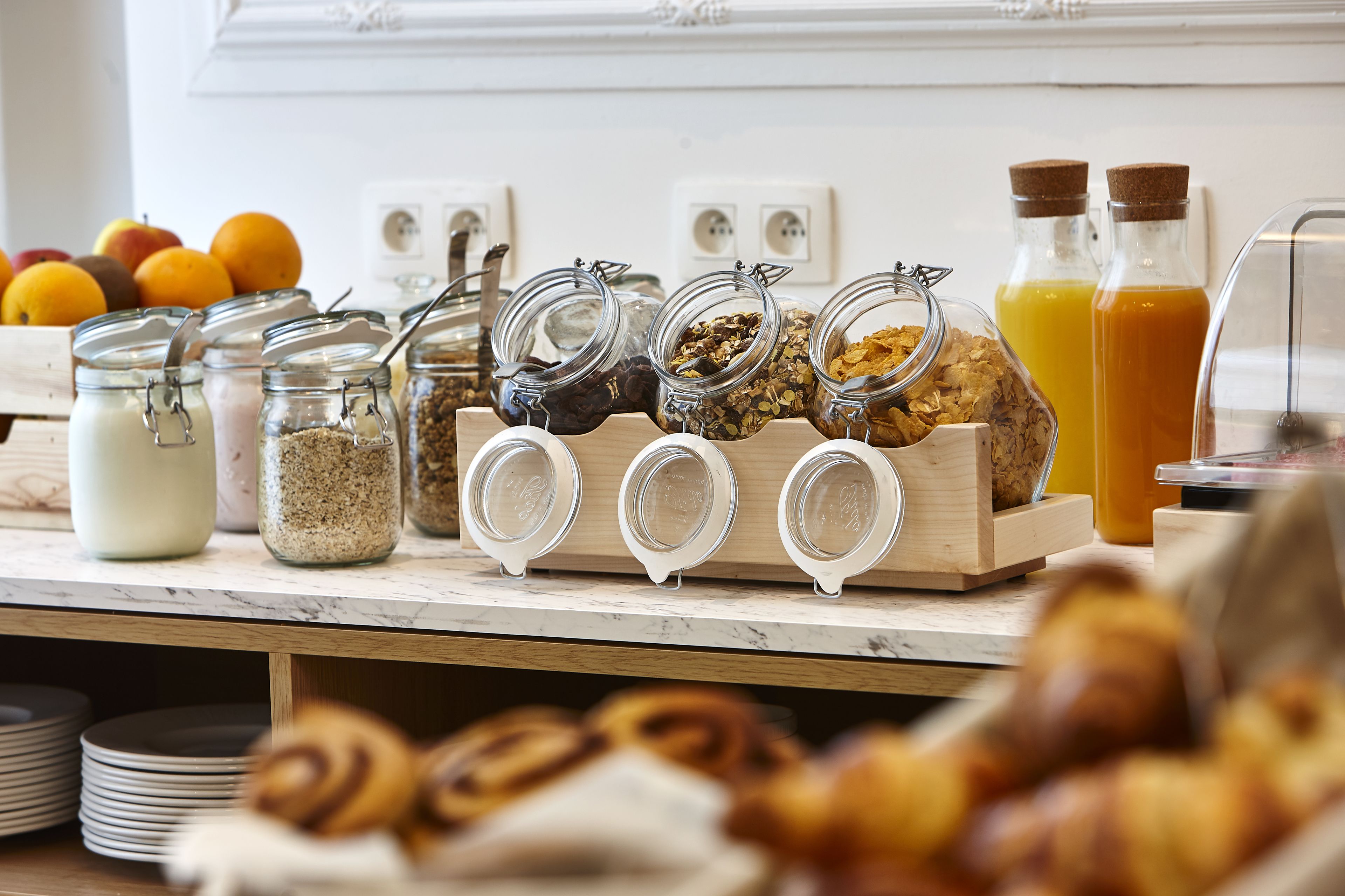 daily continental breakfast (eur 18.00 per person)