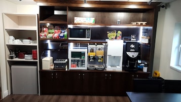 Desayuno continental todos los días (con cargo)