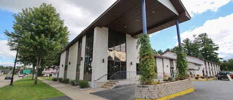 Fachada da propriedade