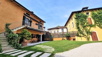 Trilocale Superior | Teras/patio