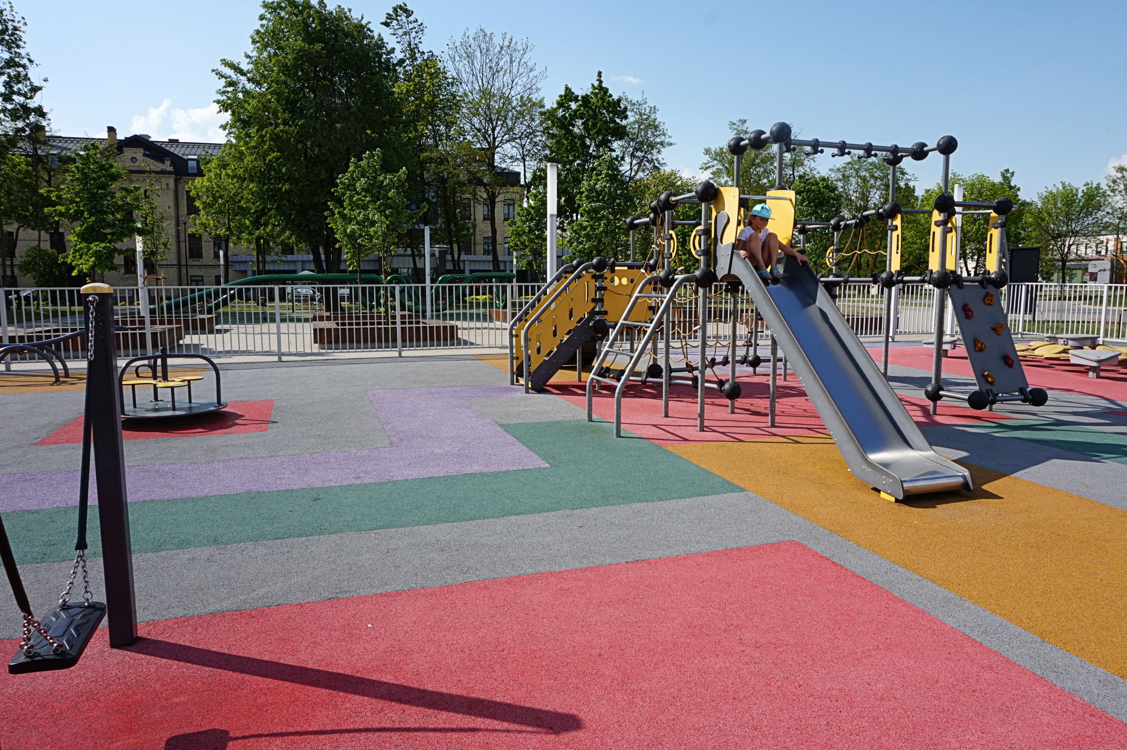 children’s play area – outdoor