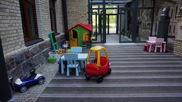 Children's play area - indoor