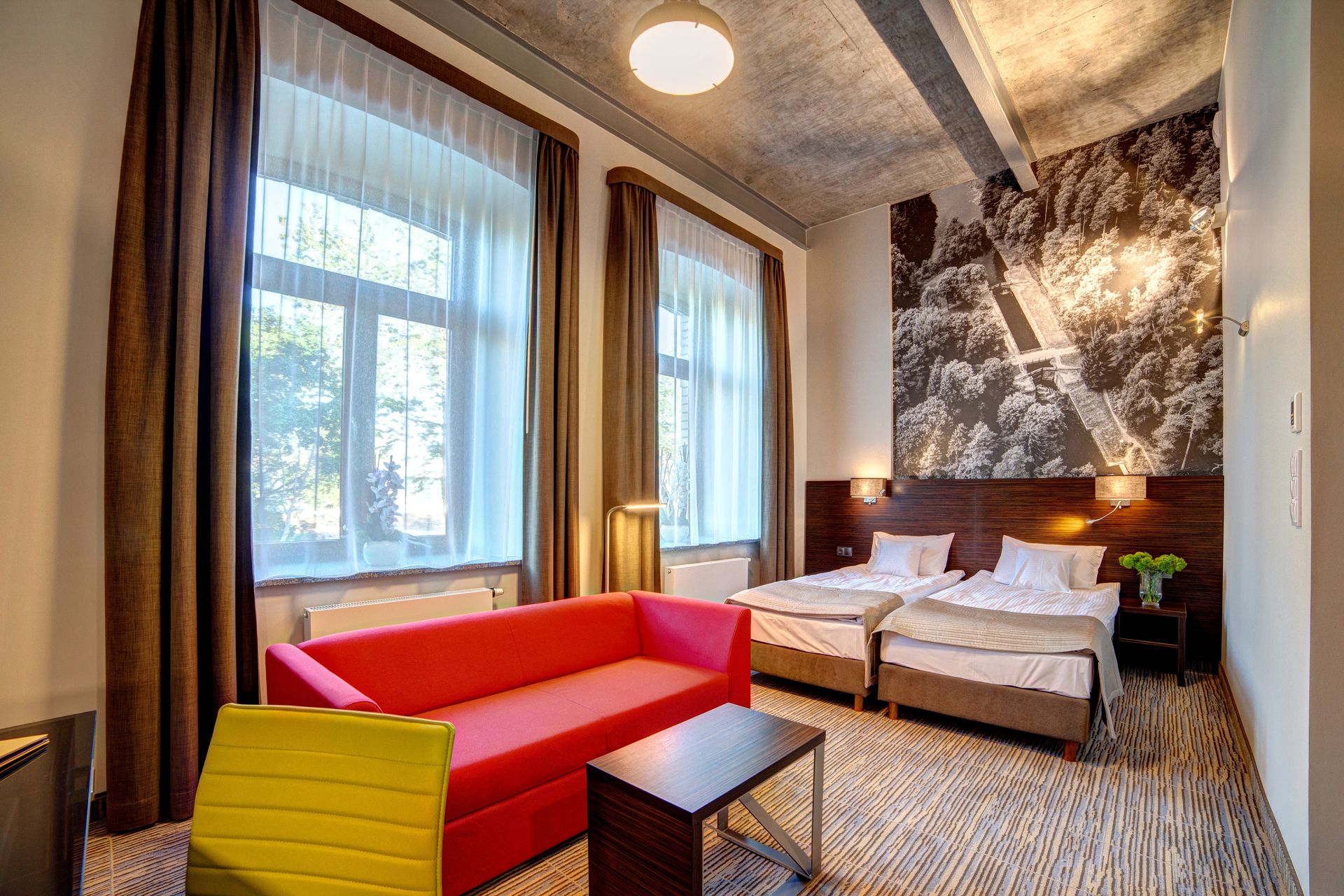 1 bedroom, in-room safe, desk, soundproofing