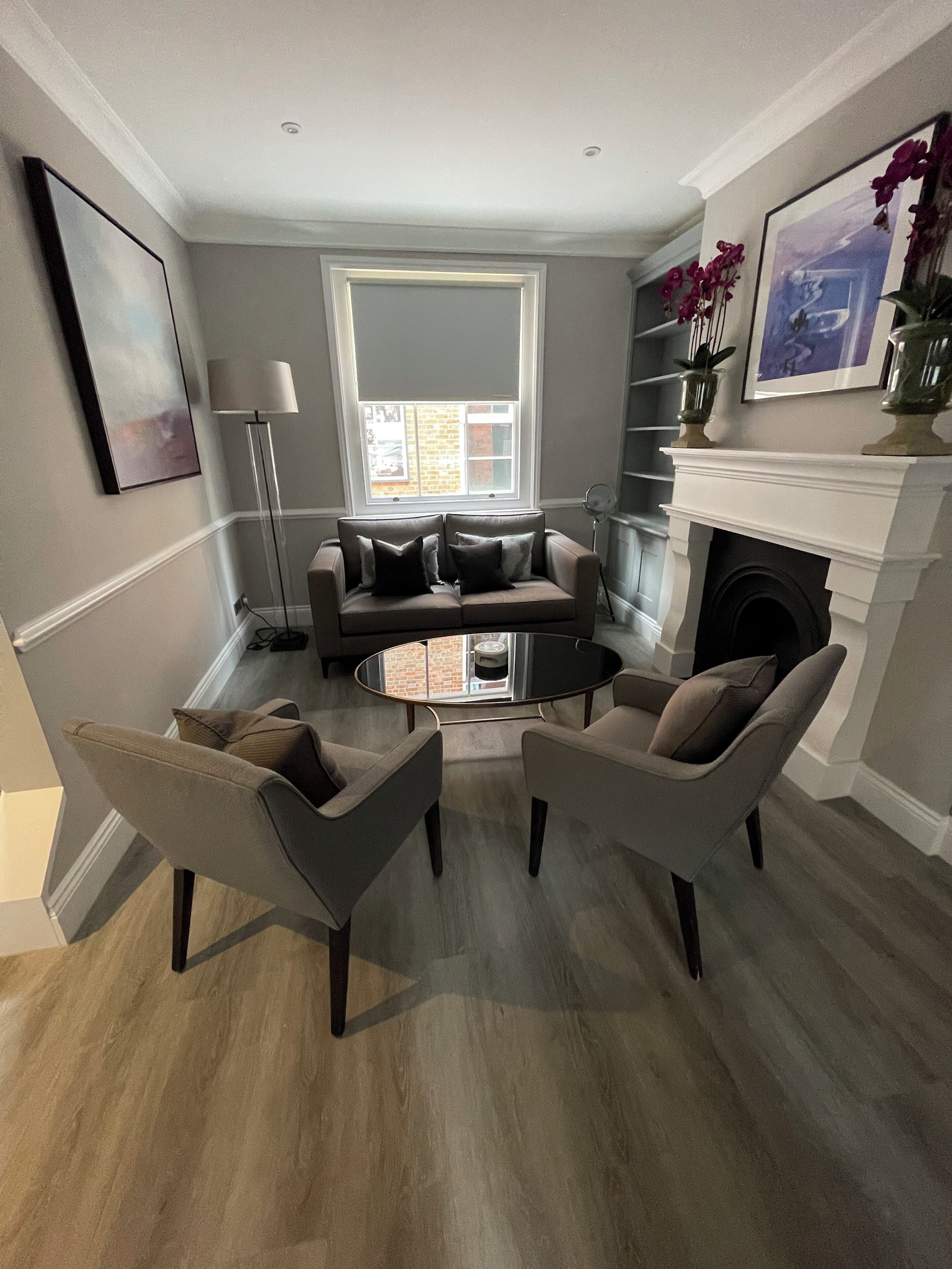 comfort house | living area | flat-screen tv