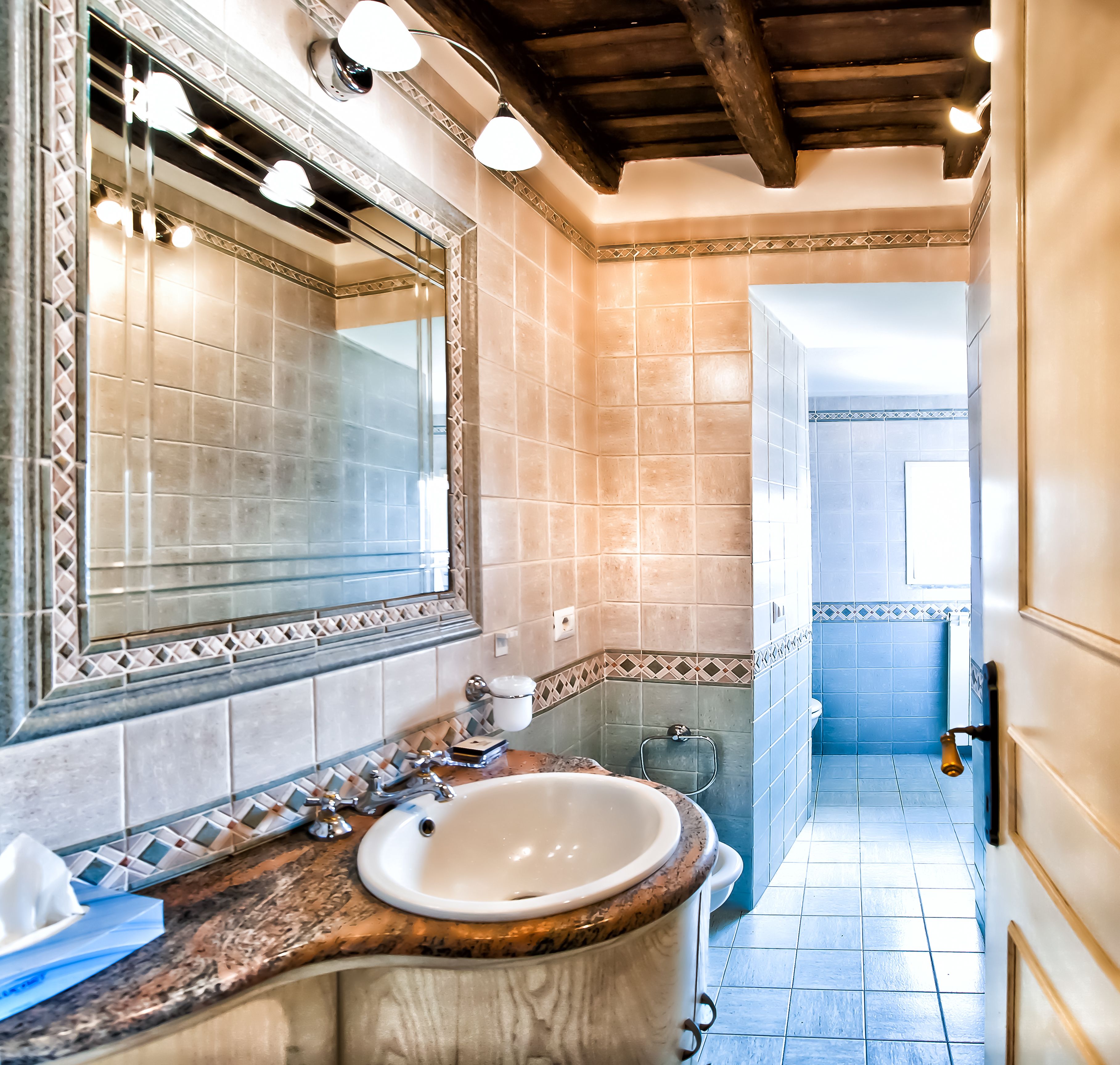 Photo - Atlantis Inn Castelgandolfo