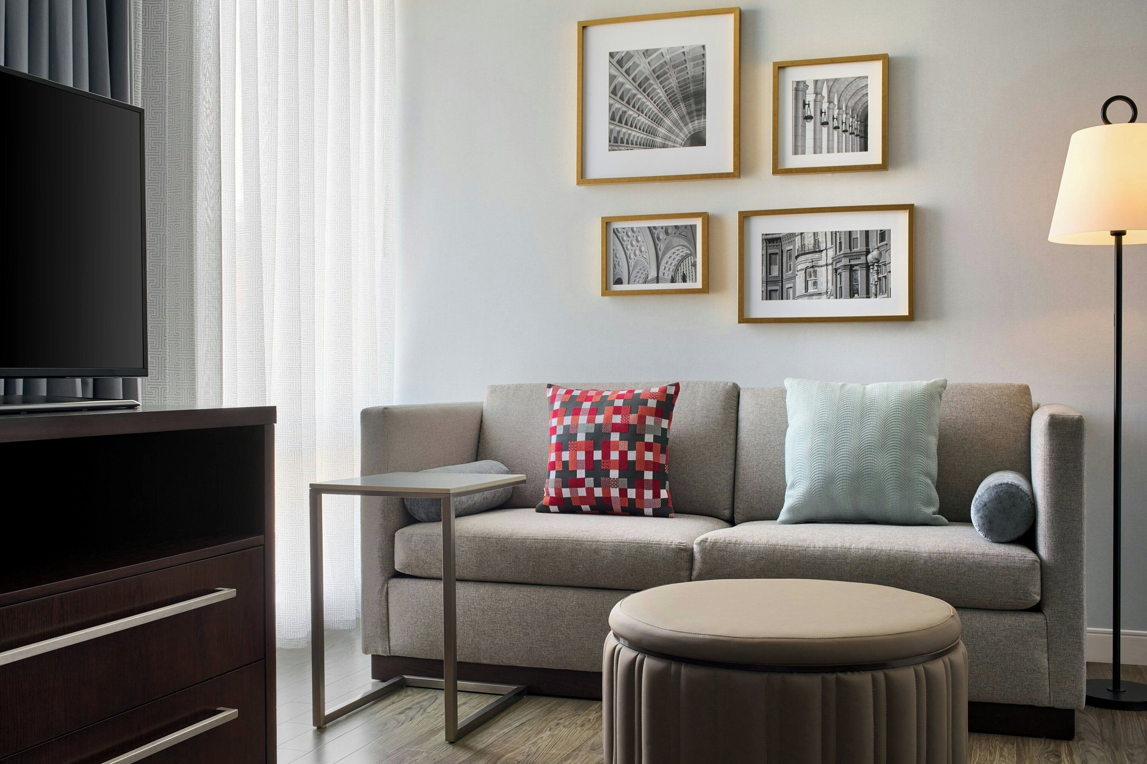 Premium bedding, in-room safe, desk, blackout curtains