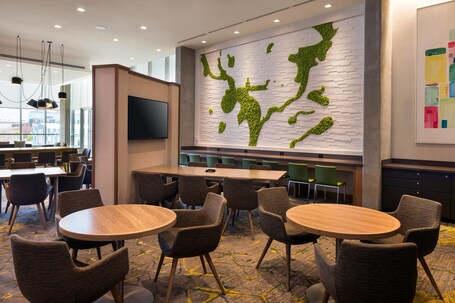 Residence Inn Washington Capitol Hill Navy Yard - Image 16