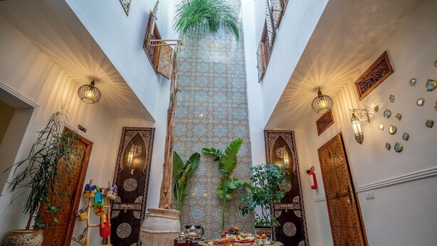 Unclassified image, 1 of 145, button - Riad Heklek (Marrakech)