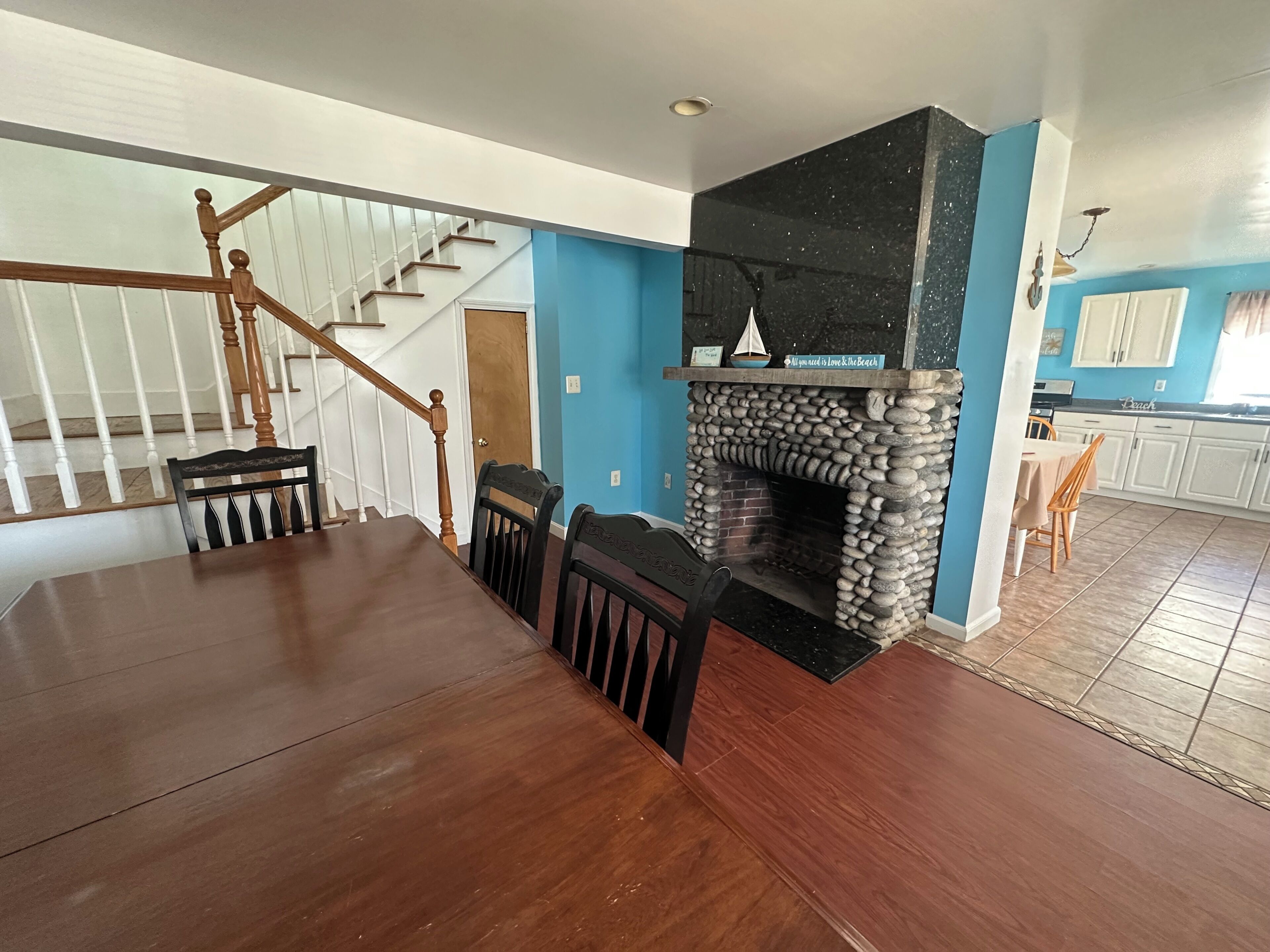 منزل - ٥ غرف نوم | واي فاي مجانًا وملاءات أسرّة