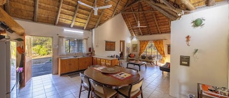 Exclusive House, 3 Bedrooms | Living area | Flat-screen TV