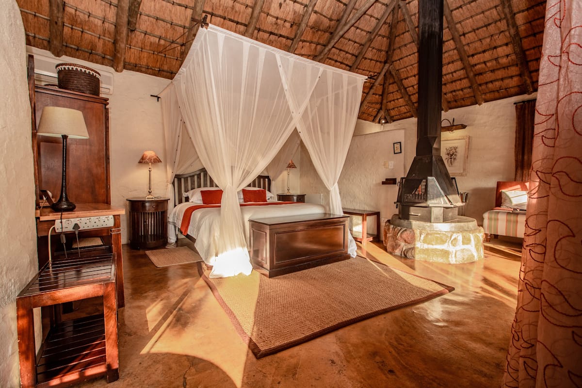 Honeymoon Chalet, 1 Bedroom (River View) | 1 bedroom, premium bedding, in-room safe, individually decorated