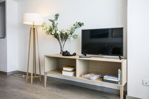 Flat-screen TV - Pierre & Vacances Blanes Playa (Blanes)