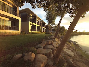 Property grounds - Riverawan Hotel - SHA Extra Plus (Chanthaburi)