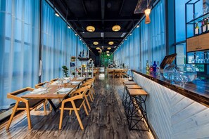 Breakfast, lunch and dinner served - Planet Zero Retreat (Huzhou)