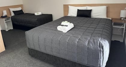 Twin City Motor Inn