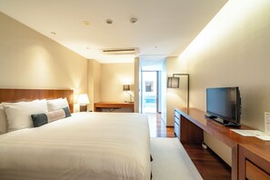 Literie de qualité supérieure, coffres-forts dans les chambres, bureau