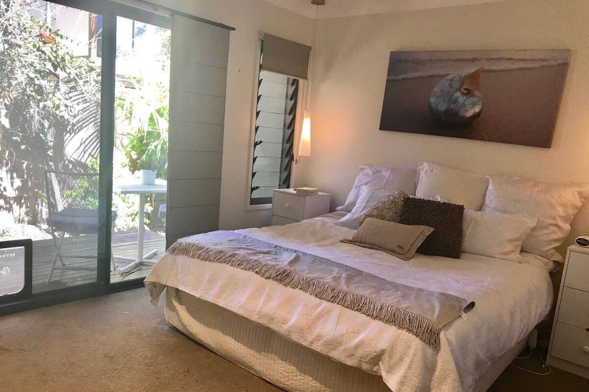 Maison Familiale, 4 chambres, piscine privée, côté cour intérieure