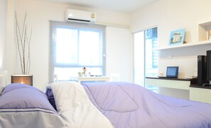Deluxe Room | 書桌、隔音、折疊床/加床、免費無線上網