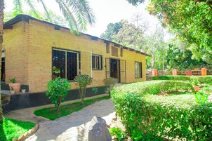 In-room safe, desk, rollaway beds, free WiFi