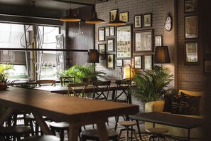 Bar (en la propiedad)