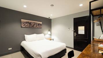 Superior Double Room | Desk, rollaway beds, free WiFi