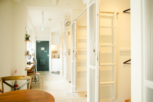 Mökki, sekamajoitus, tupakointi kielletty | Ilmainen Wi-Fi, vuodevaatteet