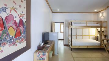Family Room | WiFi