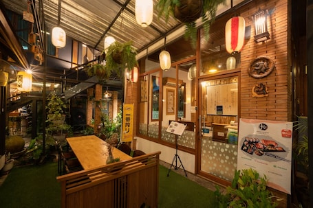 Lunch and dinner served, Japanese cuisine