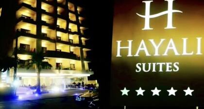 Hayali Suites