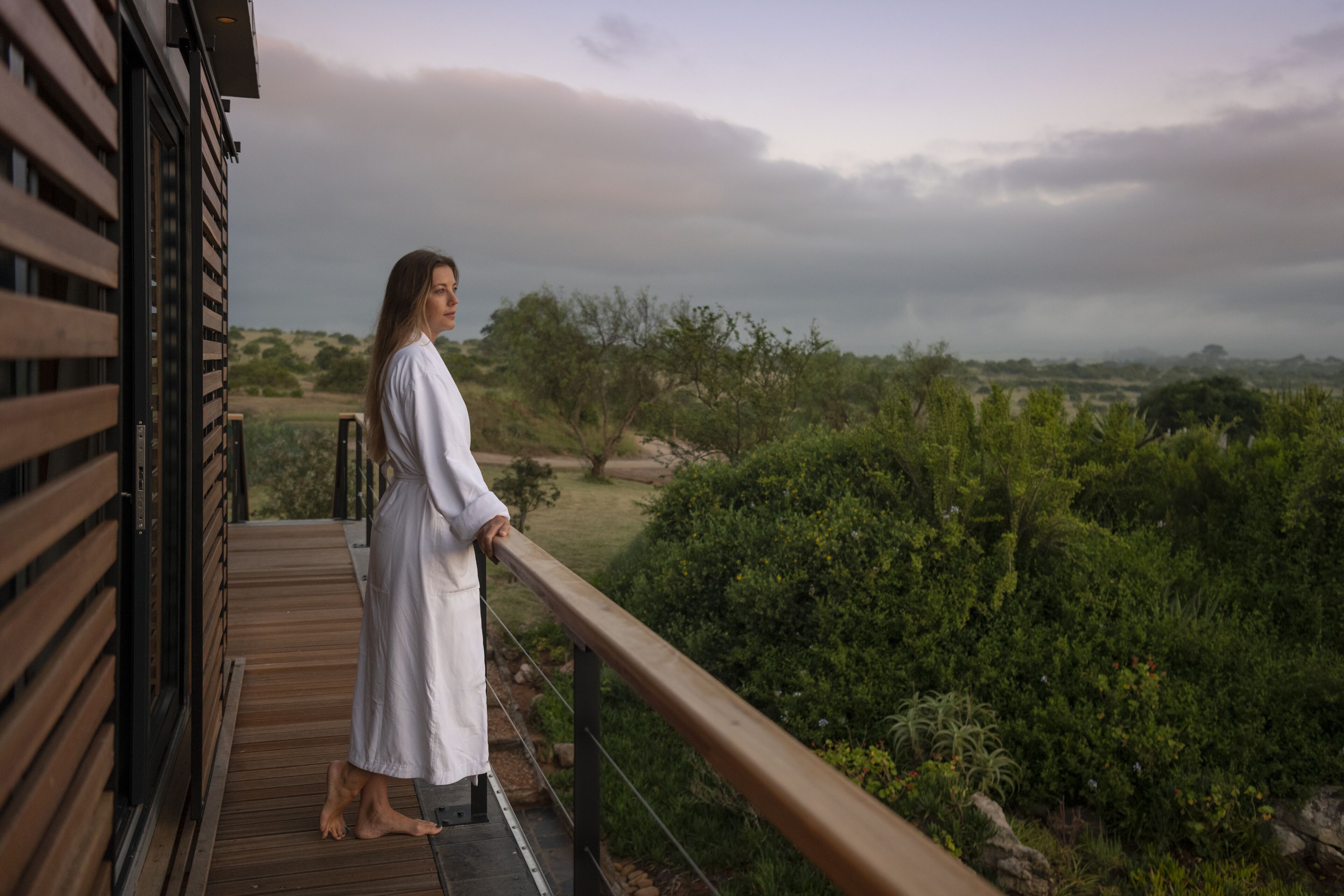 Room, 1 King Bed | Premium bedding, free minibar, in-room safe, desk