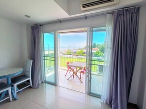 Grand Deluxe Sea View | 객실에서 보이는 전망
