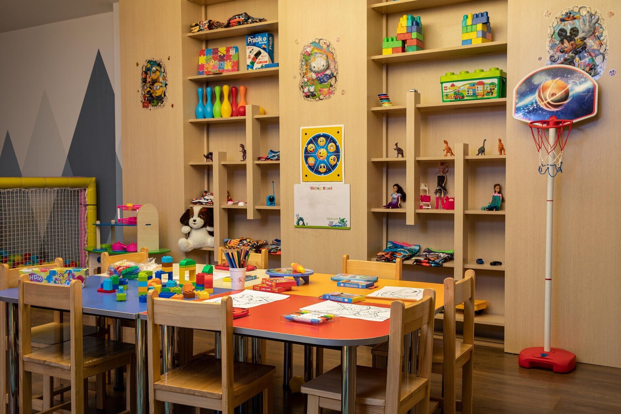 children’s play area – indoor