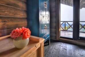 East Upper Room  - Charlton Estate (Yablunytsia)