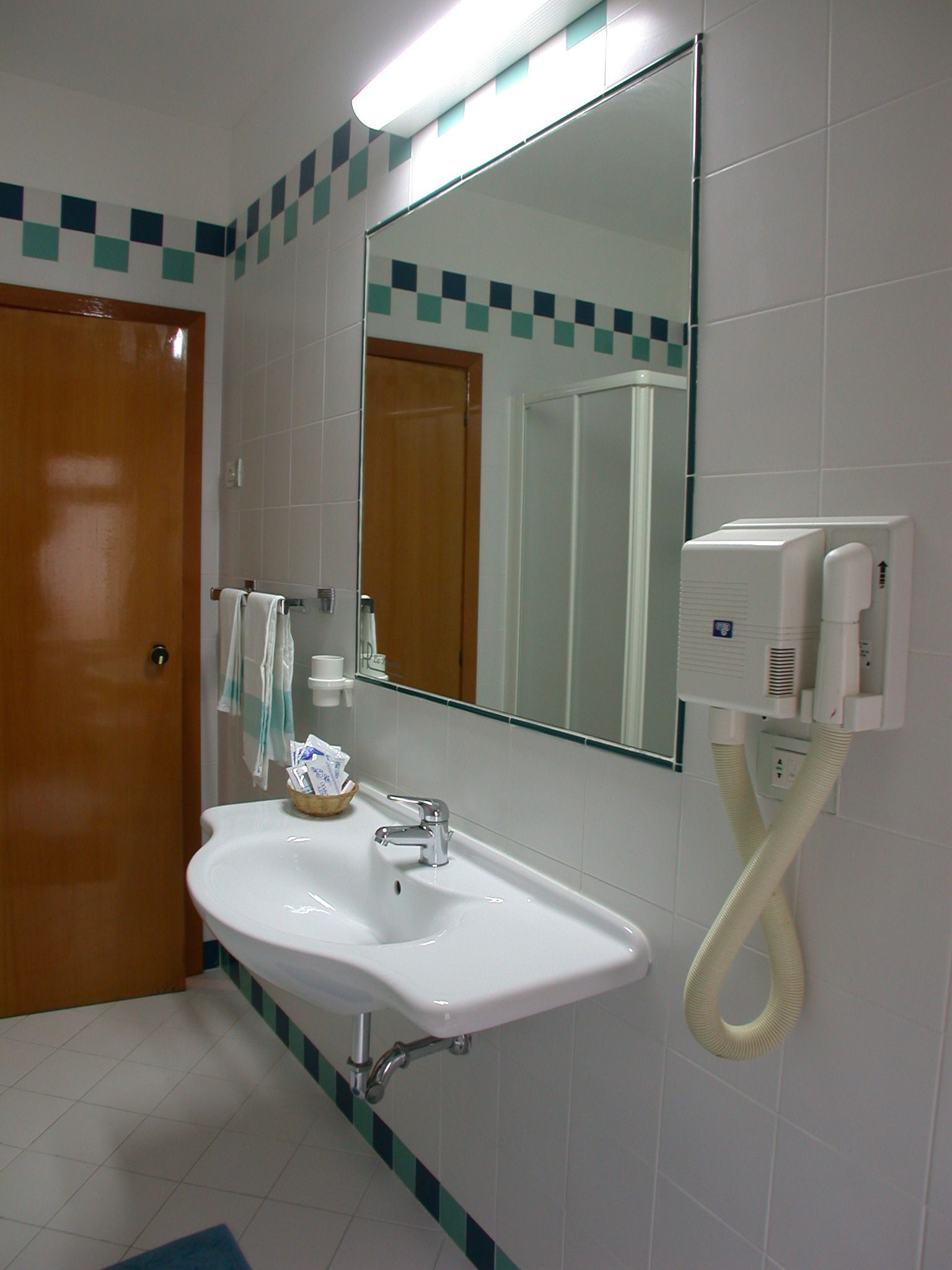 triple room | bathroom | rainfall showerhead, free toiletries, hair dryer, bidet