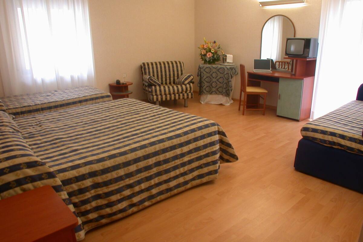 quadruple room | frette italian sheets, premium bedding, pillow-top beds, minibar