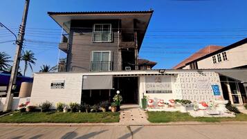 Fachada da propriedade