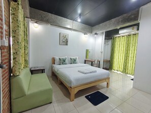 Double Room | Desk, free WiFi, bed sheets - ORA HOUSE (San Kamphaeng)
