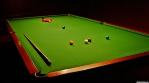 Billiards - Mahaweli Regent Hotel (Kandy)