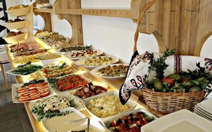 供应早餐（需付费）