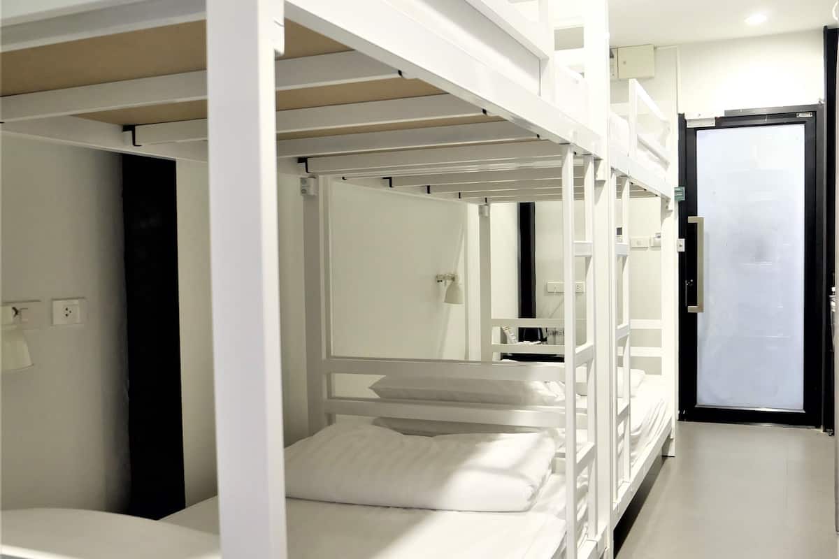 Dormitory (4 bunk beds) | Een minibar, een kluis op de kamer, gratis wifi