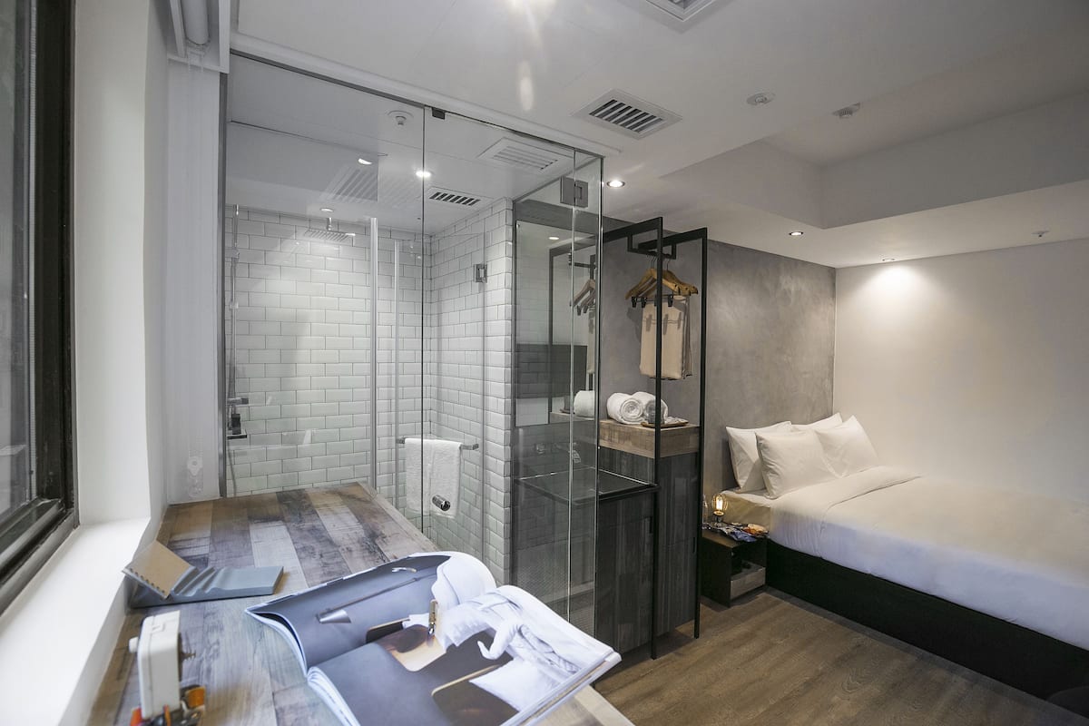 Premium bedding, down comforters, pillowtop beds, in-room safe