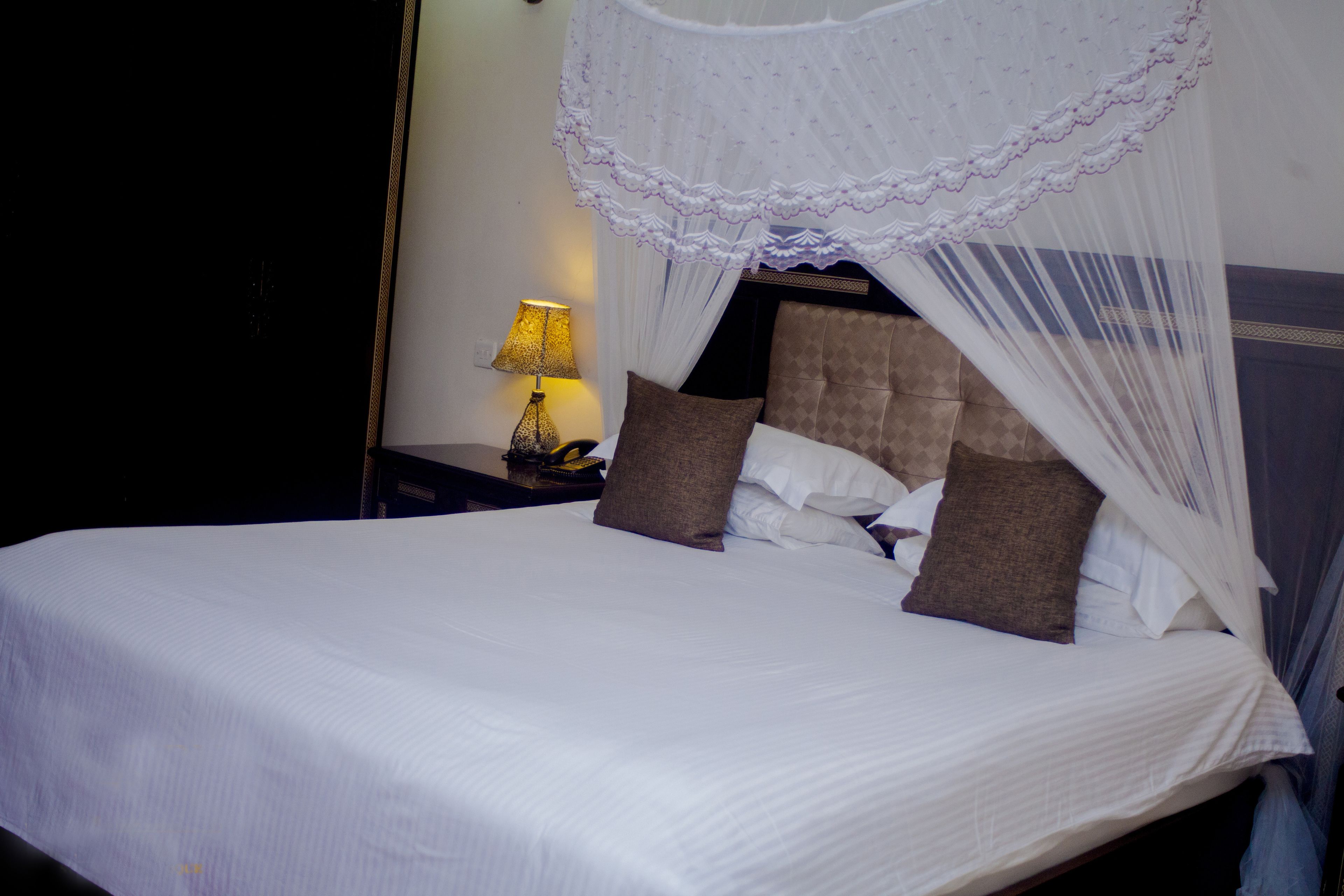 deluxe double room | premium bedding, desk, soundproofing, free wifi