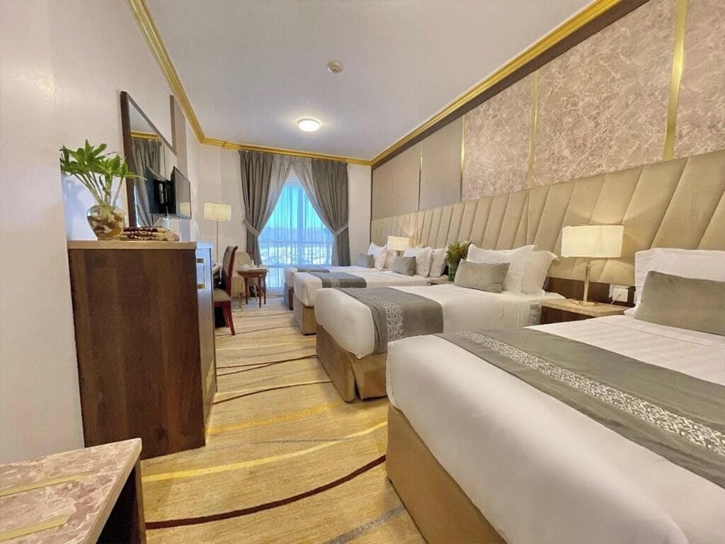 Standard Quadruple Room | Free WiFi, bed sheets