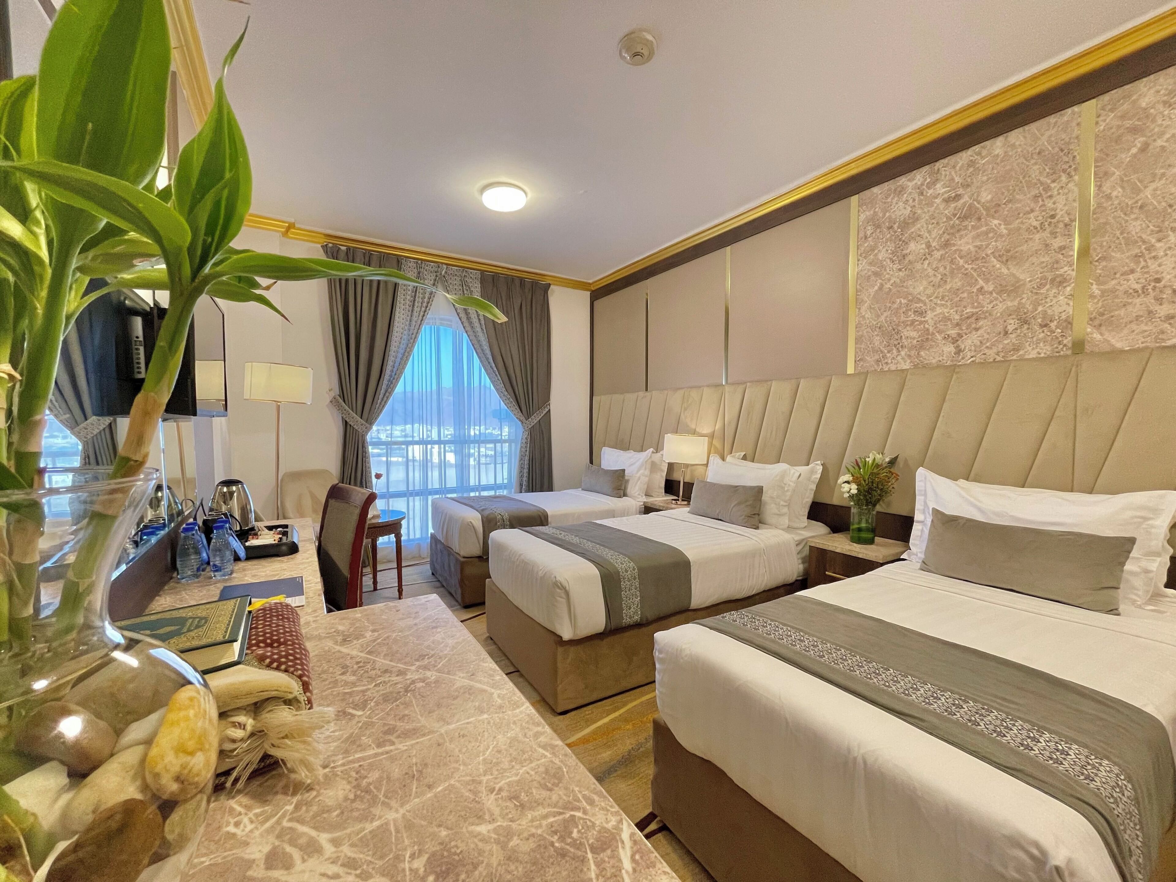 Kamar Triple Standar | Wi-Fi gratis dan seprai linen