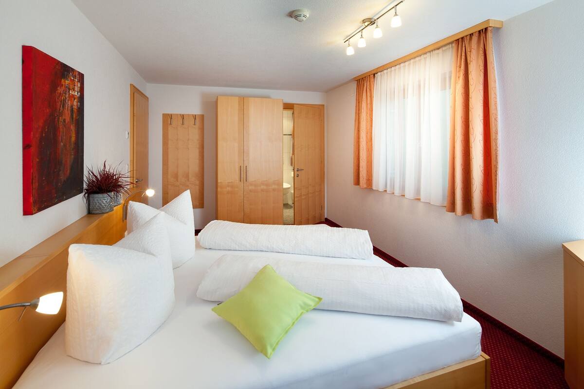Comfort Apartment, 1 Bedroom (2.2) | In-room safe, soundproofing, cots/infant beds, free WiFi