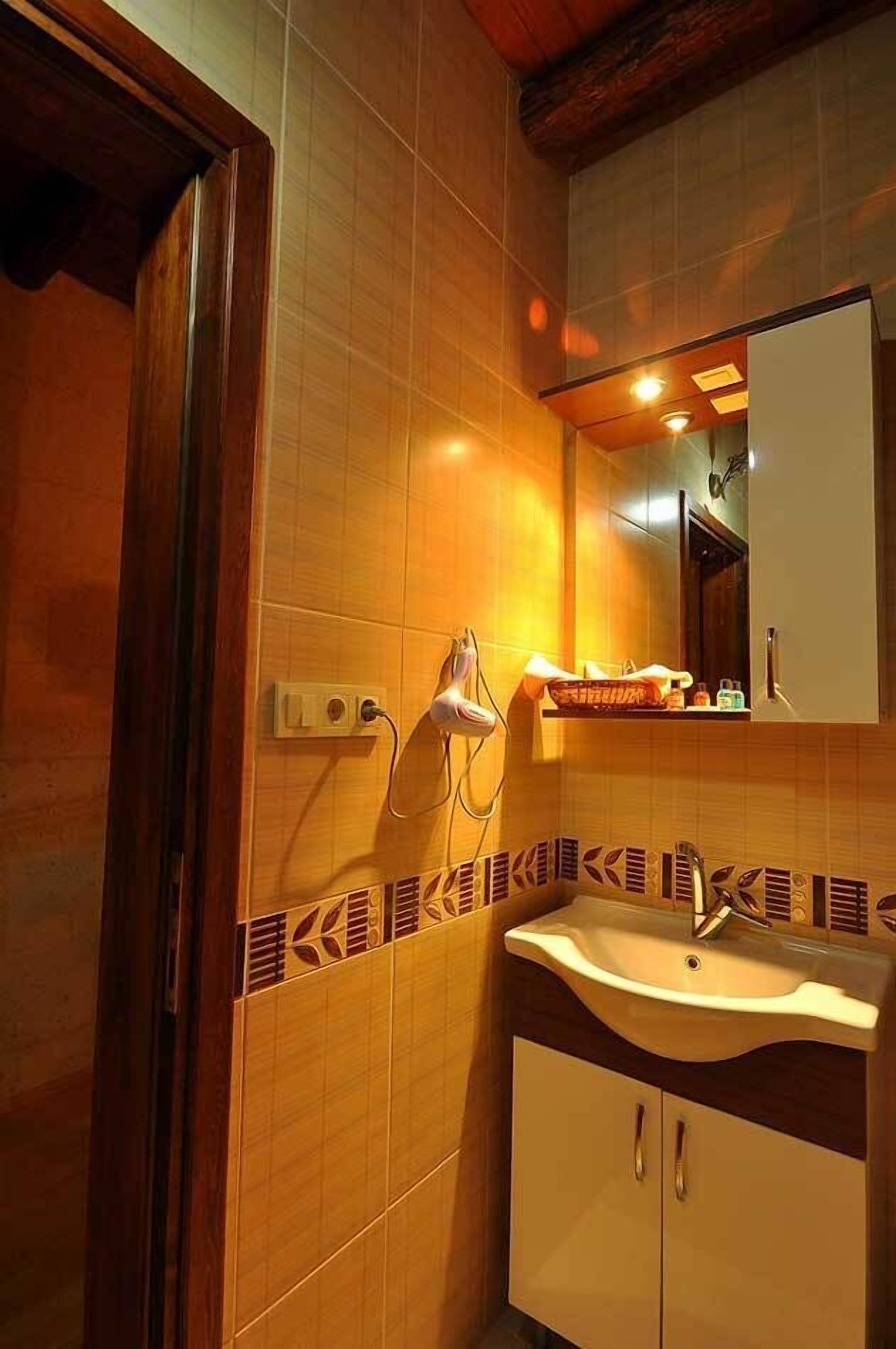 free toiletries, hair dryer, bathrobes, slippers