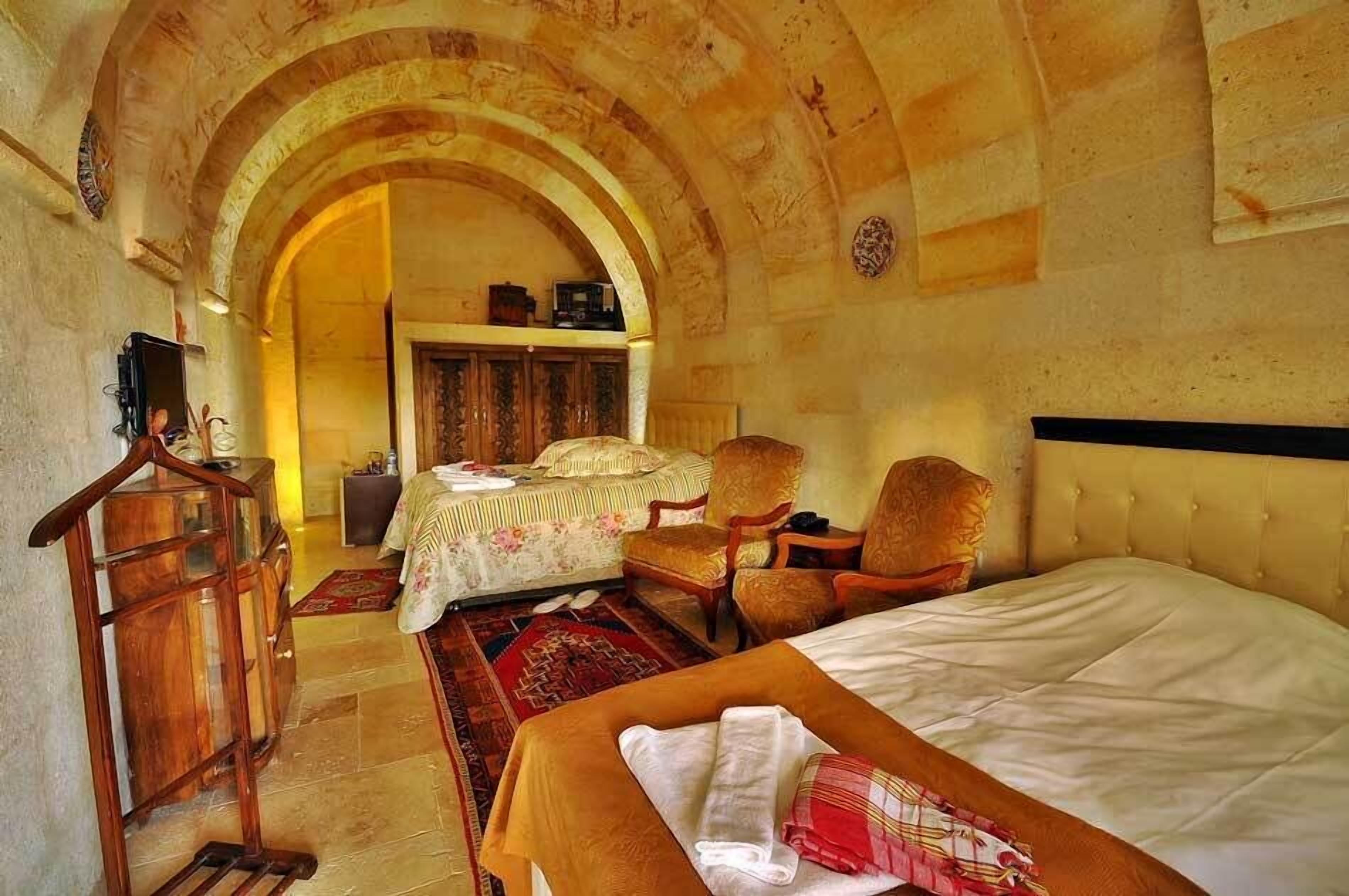 deluxe triple room | premium bedding, minibar, in-room safe, free wifi