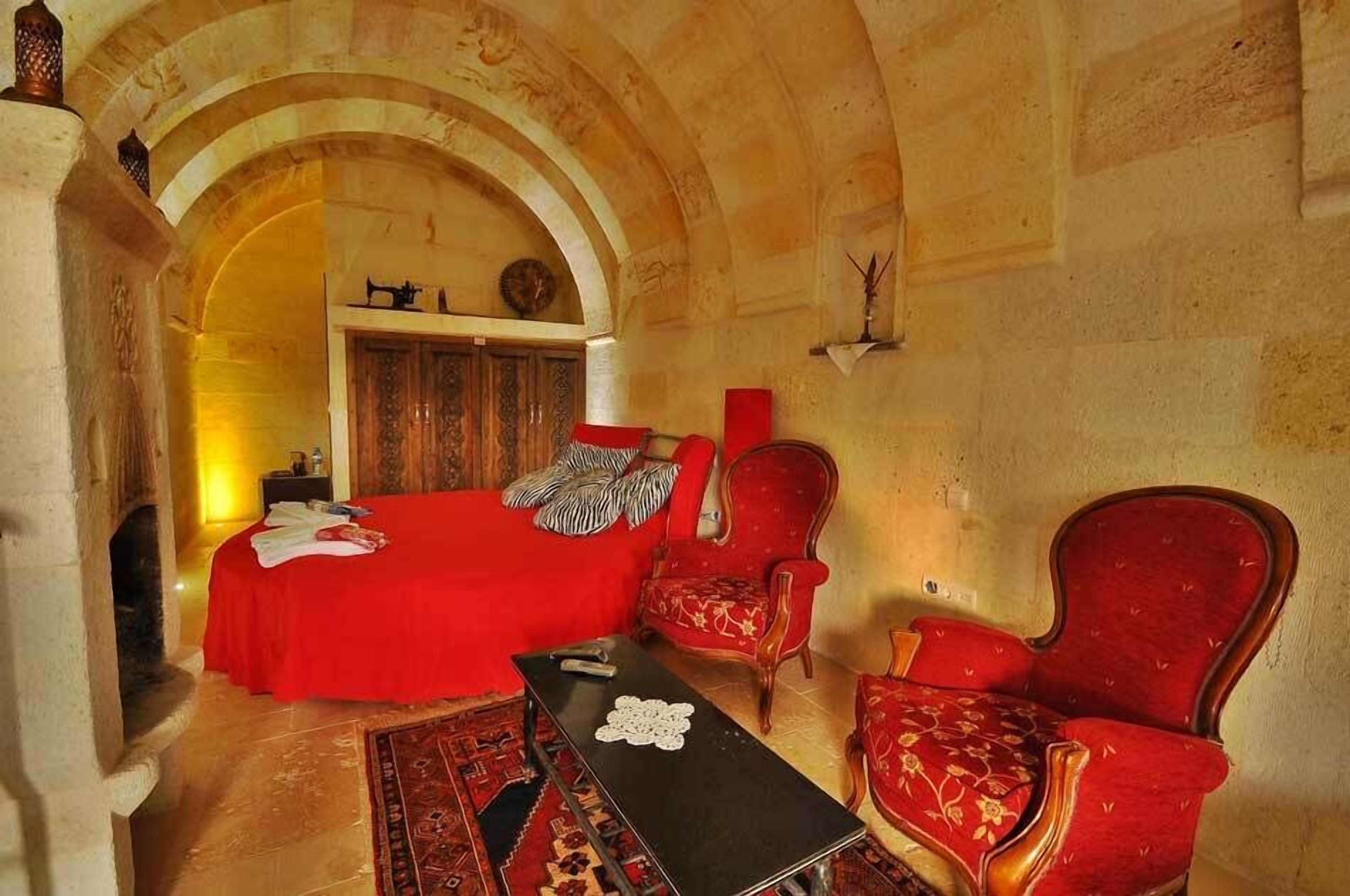 honeymoon double room | premium bedding, minibar, in-room safe, free wifi