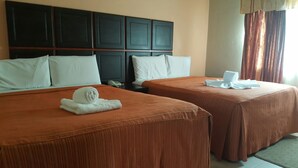 Twin Room, Garden View | In-room safe, desk, free WiFi - Minestone Hotel (Francistown)