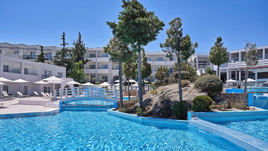 Kiotari Miraluna Resort